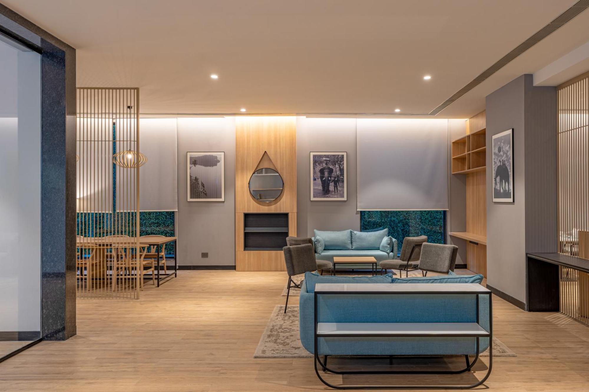 Park Inn & Suites By Radisson Thrissur East Fort 외부 사진