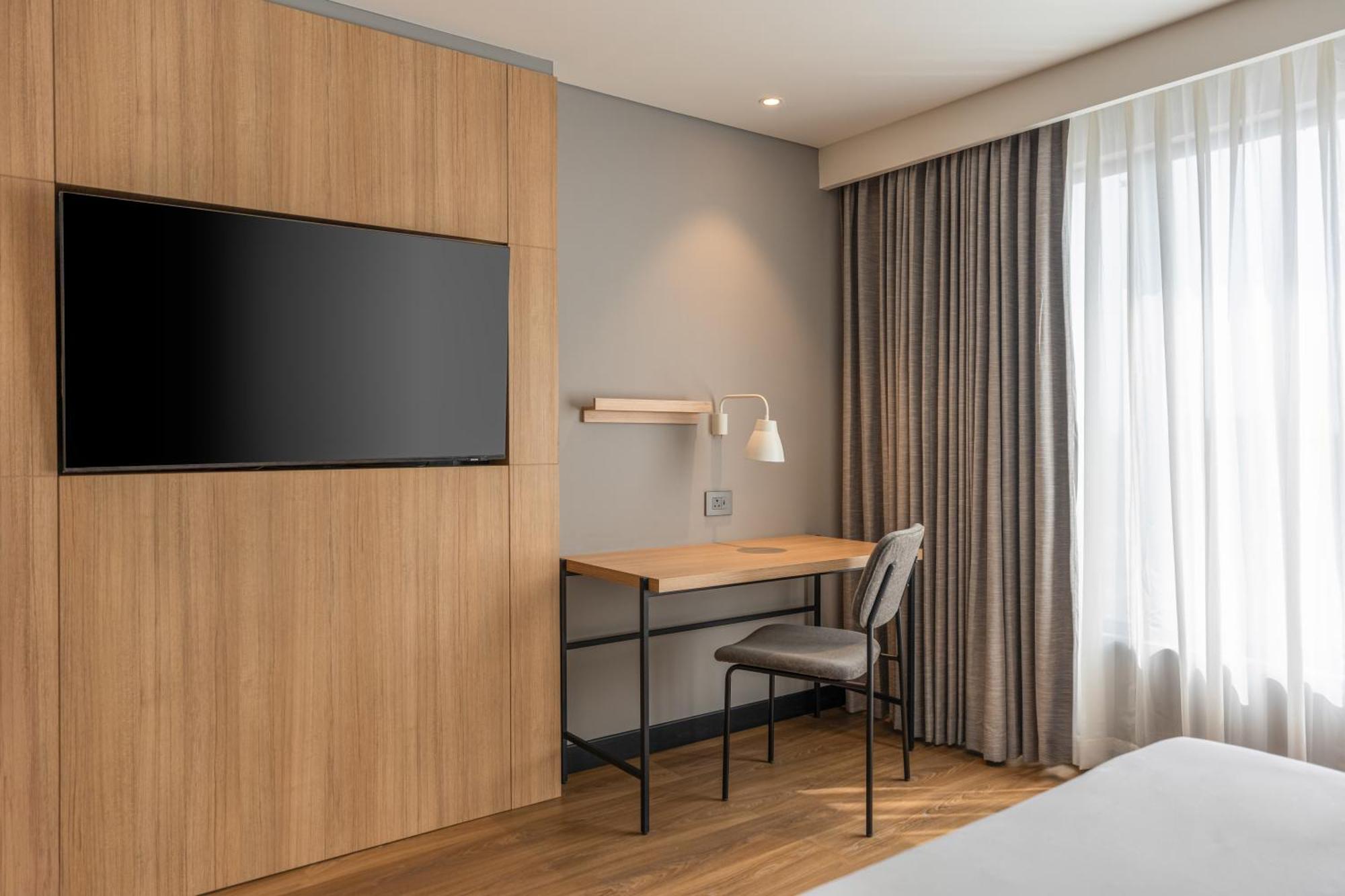 Park Inn & Suites By Radisson Thrissur East Fort 외부 사진