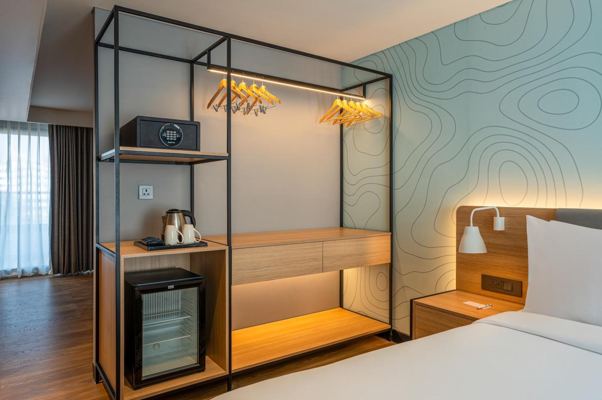 Park Inn & Suites By Radisson Thrissur East Fort 외부 사진