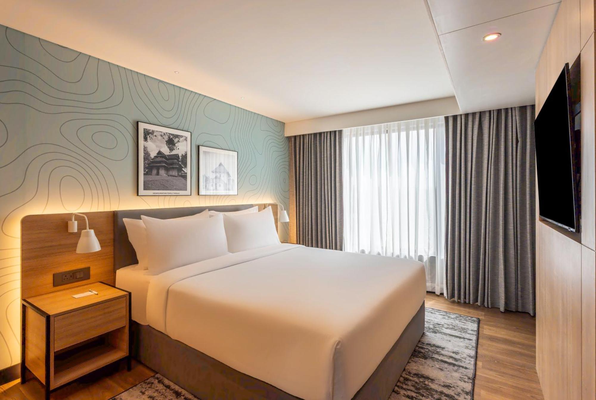 Park Inn & Suites By Radisson Thrissur East Fort 외부 사진